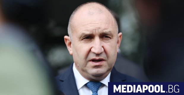 Президентът Румен Радев обяви в петък привечер за тежко наследство