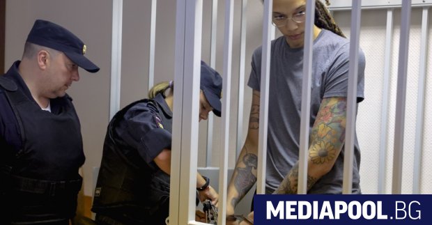 Руската прокуратура поиска от девет години и половина затвора за