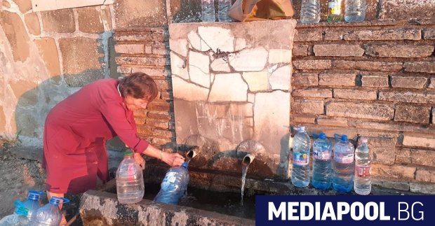 Близо 150 тона питейна вода ще бъдат осигурени от Държавния