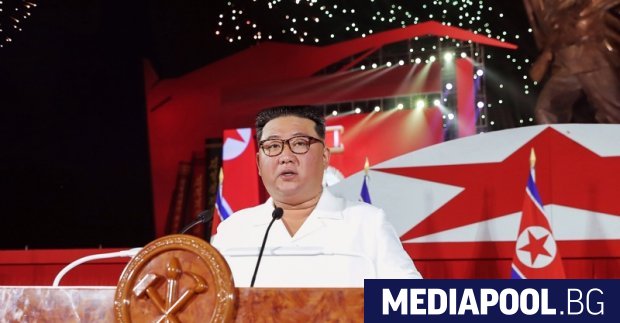 Лидерът на Северна Корея Ким Чен ун предупреди че е готов