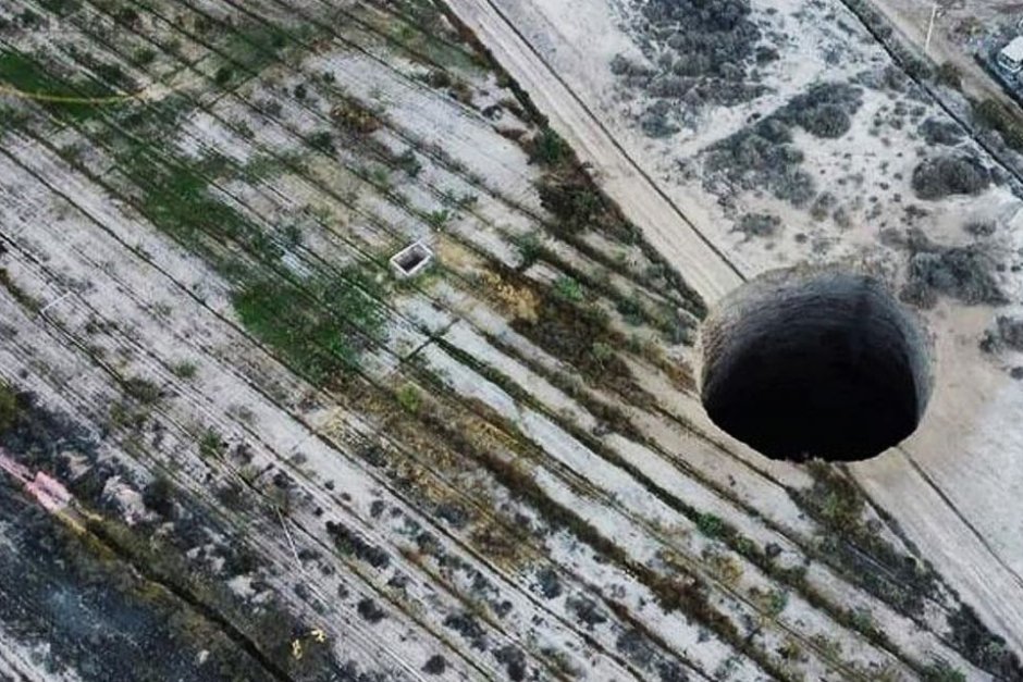 Мистериозна дупка в Чили предизвика разследване на властите (видео)