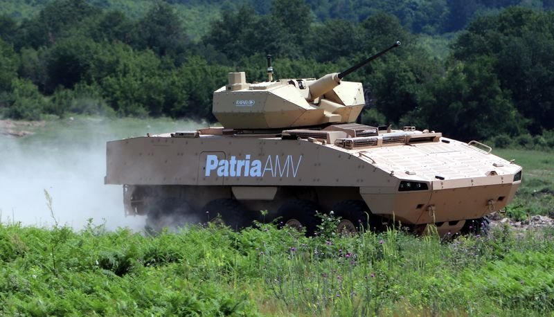 Патрия, една от възможните за армията бронирани машини 