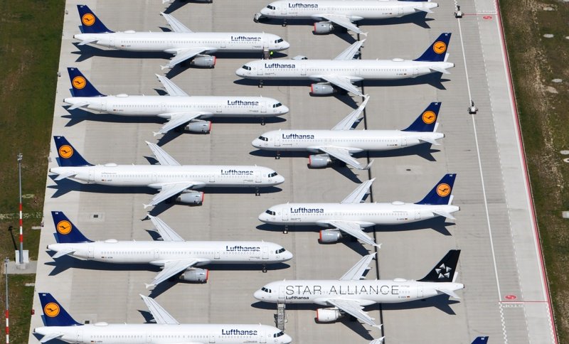"Луфтханза" отменя повече от 1000 полети заради стачка