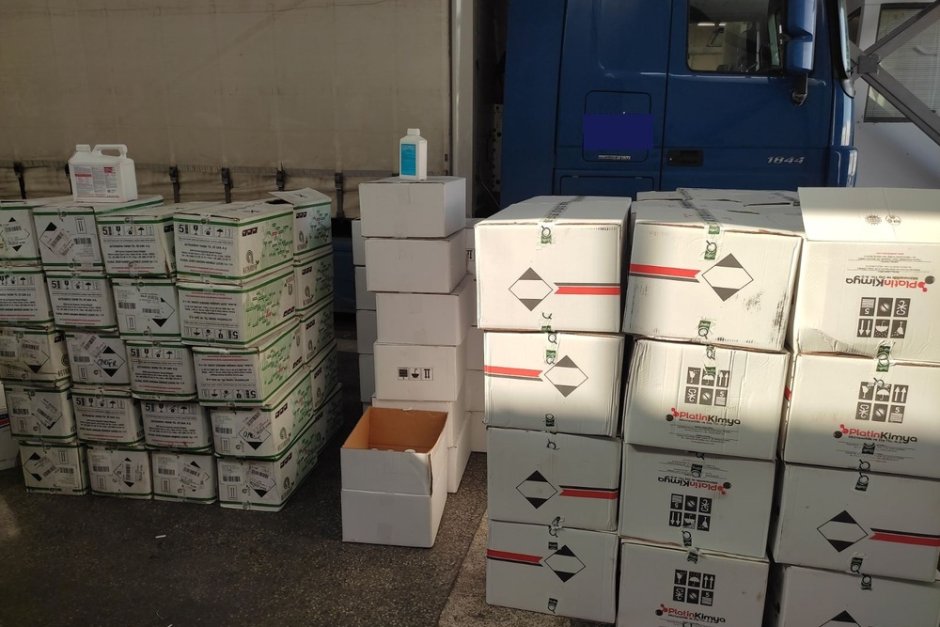 Над 2.2 тона контрабандни препарати са задържани на "Капитан Андреево"