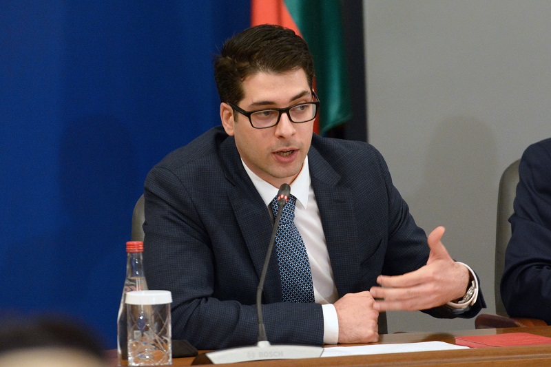 Пеканов: Политическата нестабилност може да забави България към еврозоната