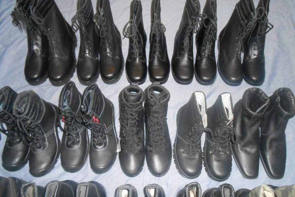 България дарява на Украйна 5 хиляди чифта обувки и зимни дрехи