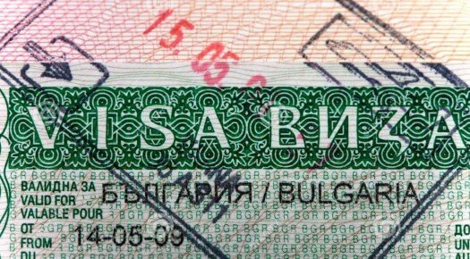 Руснаците със служебни паспорти също ще вадят български визи от 20 октомври
