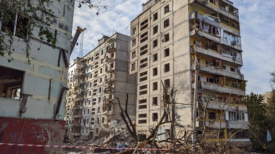 Разрушения след руската атака срещу Запорожие. Снимка: Министерство на отбраната на Украйна