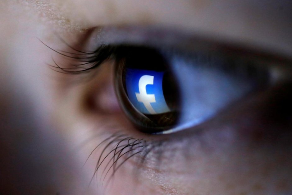 Фейсбук предупреждава 1 милион потребители за откраднати пароли