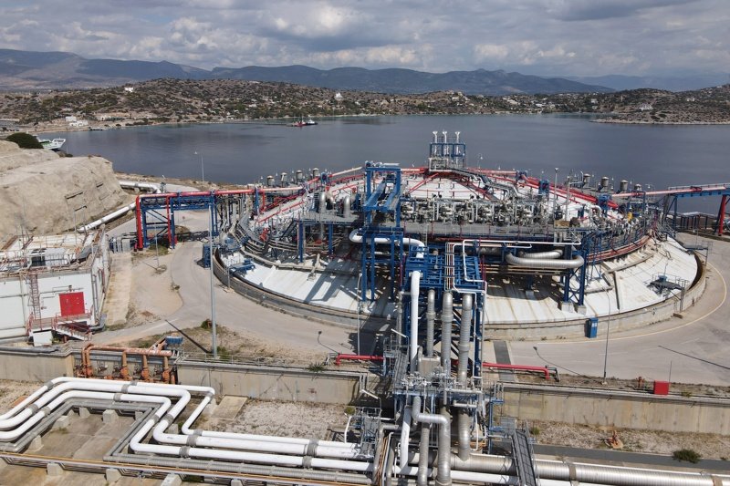 LNG терминал Ревитуса, Гърция. Снимка: ЕПА/БГНЕС