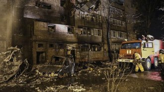Загиналите след падането на военния самолет в Русия достигнаха 13