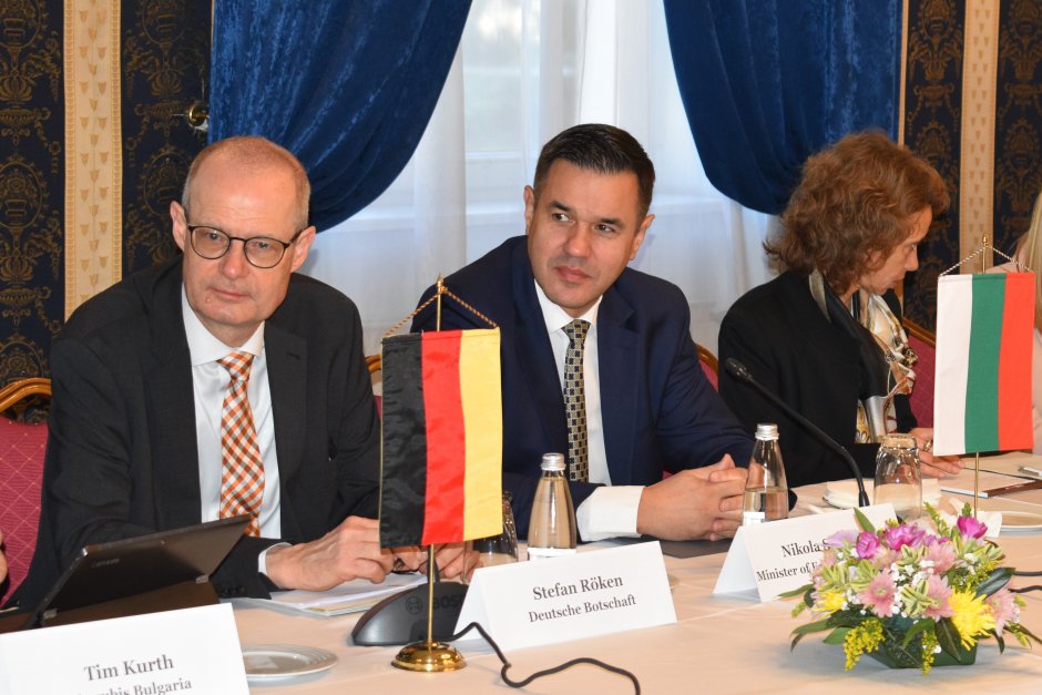 1500 германските компании с бизнес в България биха инвестирали отново у нас