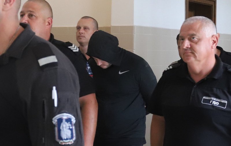 Георги Семерджиев остава в ареста