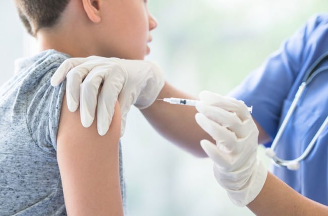 Педиатрите препоръчват ваксините срещу варицела и ротавируси да са задължителни