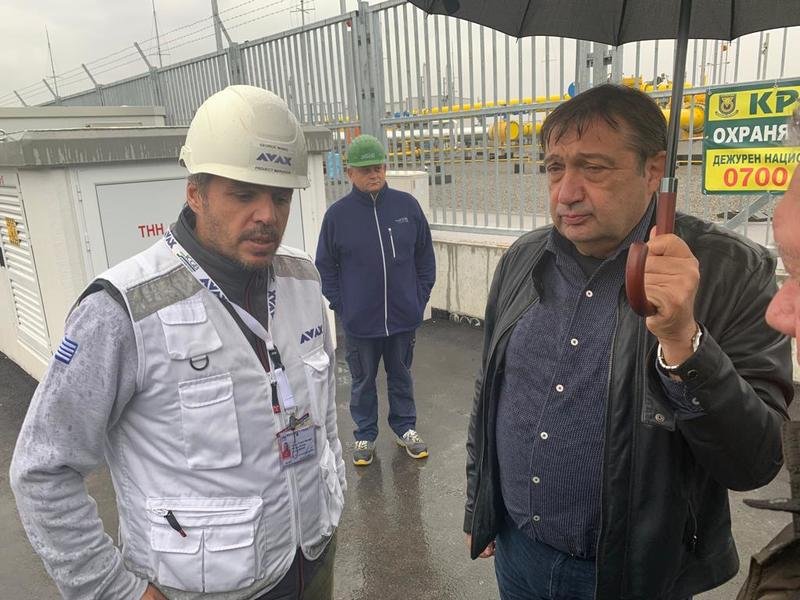 Шишков посети газоизмервателната станция в Стара Загора, сн. МРРБ