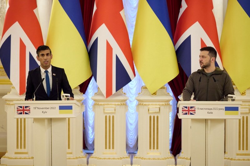 На посещение в Киев: Британският премиер обеща 50 млн. лири за укрепване на украинската ПВО