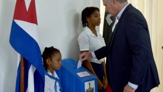 На местните избори в Куба бе отчетена рекордно ниска избирателна активност