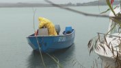 Продължава издирването на изчезналите край Бургас рибари