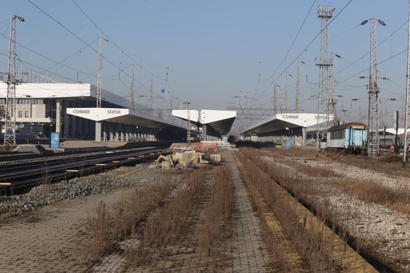 Експерт: Централна гара в София е на ръчно управление