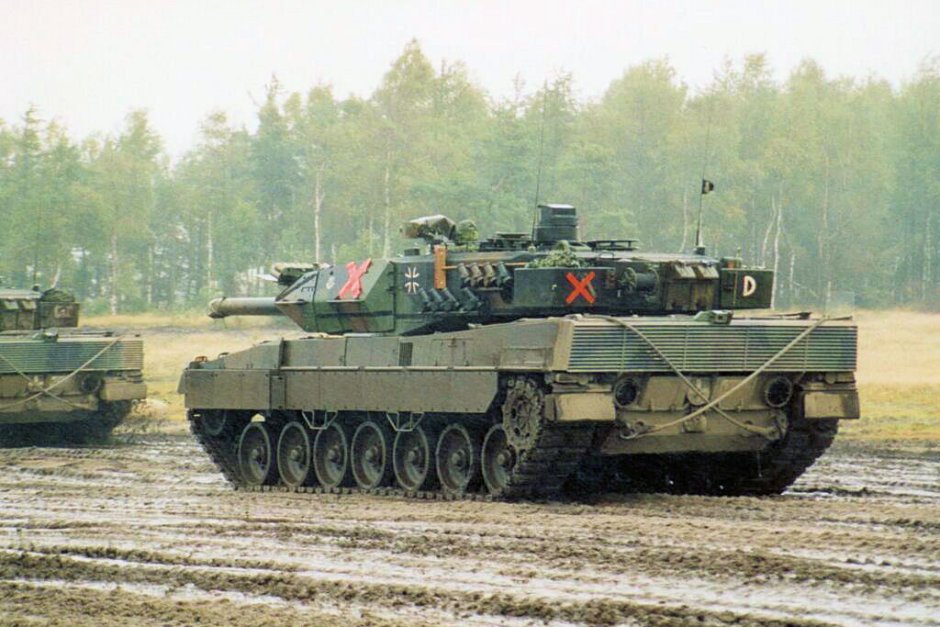 Западът обмисля изпращане на германски танкове "Леопард 2" на Украйна