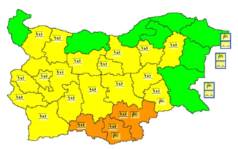 Оранжев код за силни вятър и валежи в Смолян, Кърджали и Хасково