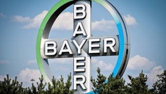 Bayer измества фокуса на фармабизнеса си от "неблагоприятната" Европа към САЩ и Китай