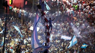 Празненствата в Аржентина не спират