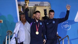Футболистите на Аржентина се прибраха в родината си