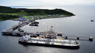 Съхранение на газ в Чирен срещу LNG слотове разменят България и Гърция