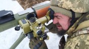 Радев се скара на "войнолюбците", но не спря оръжейните доставки за Украйна