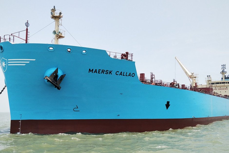 Танкер на датска компания със забрана да влиза в испански пристанища заради превоз на руски петролни продукти