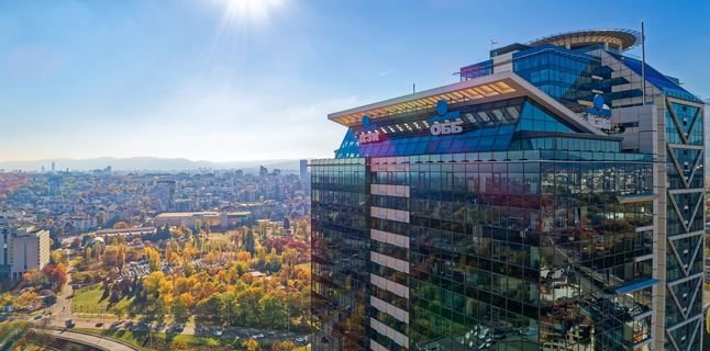 БНБ разреши вливането на "Кей Би Си Банк България" в ОББ