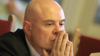 Механизмът за разследване на Гешев се оказа невъзможна задача