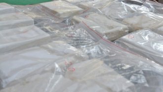 Новозеландските власти откриха 3 тона кокаин, плаващ в океана