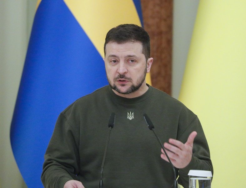 Зеленски възложи проучване дали Русия може да стане Московия на украински