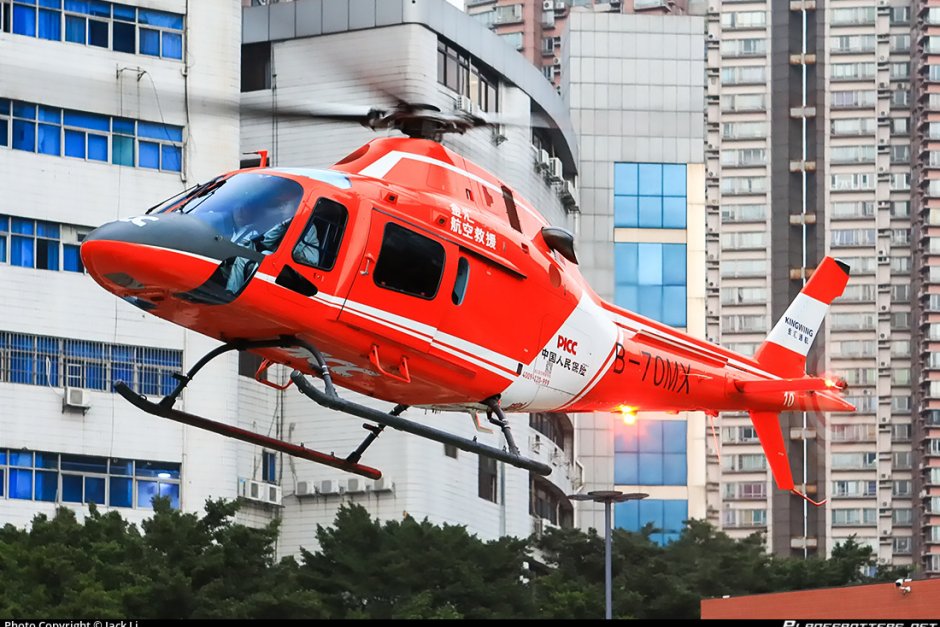 След закриването на "Хели Мед": Нова поръчка за наем на медицински хеликоптери