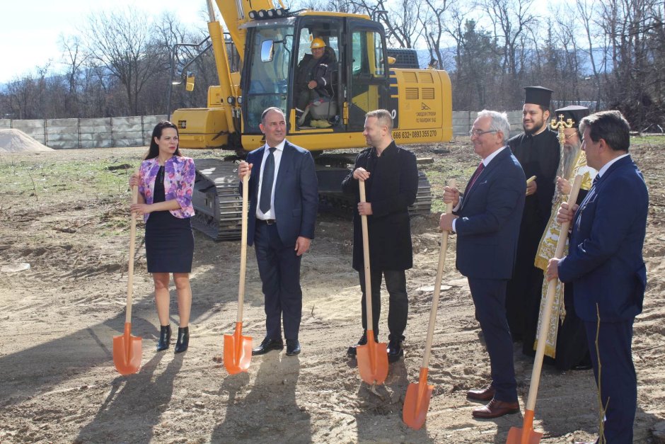 В Пловдив започна изграждането на новия корпус на Клиниката по педиатрия