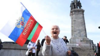 София иска махане на Паметника на Съветската армия, премиерът остави темата за след изборите (галерия)