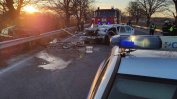Пет жертви взе тежка катастрофа на пътя Пазарджик - Пловдив, двама са в болница (Обновена)