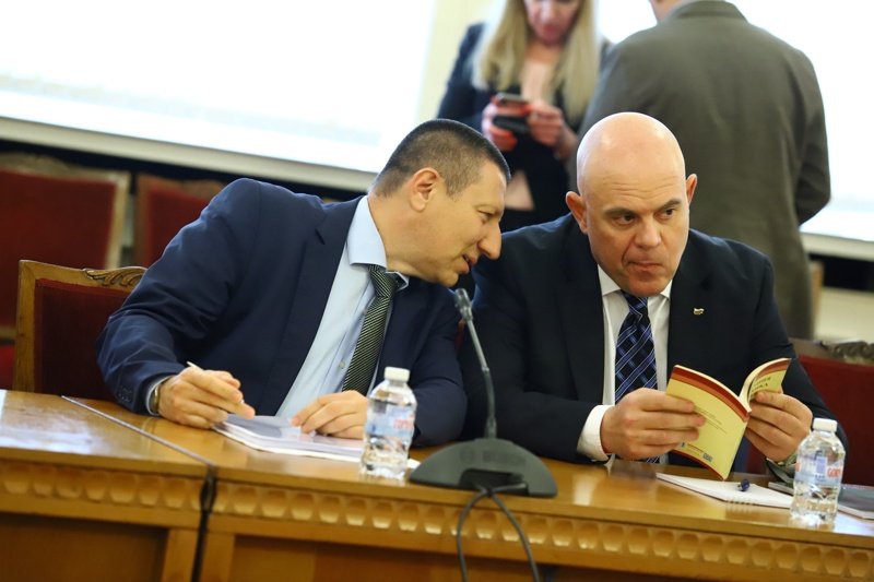 Главният прокурор Иван Гешев и шефът на националното следствие Борислав Сарафов. Снимка: БГНЕС