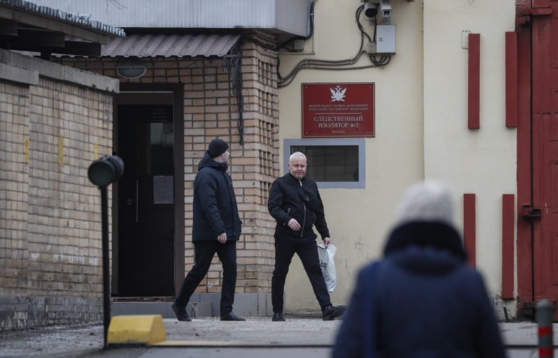 Центърът за задържане Лефортово в Москва, където лежи журналистът от "Уол Стрийт Джърнъл" Евън Гершкович. Той беше арестуван за шпионаж в Екатеринбург миналата седмица Снимка: ЕПА/БГНЕС