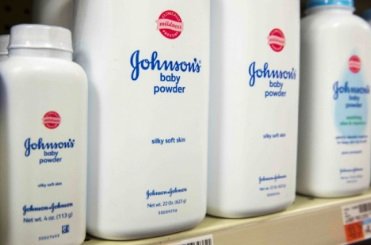 Johnson & Johnson предлага 8.9 млрд. долара, за да уреди искове срещу канцерогенна пудра