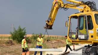 Държавната ТСВ ще дострои част от жп линията София-Елин Пелин