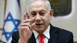 Нетаняху призовава за единство, не отстъпва за съдебната реформа