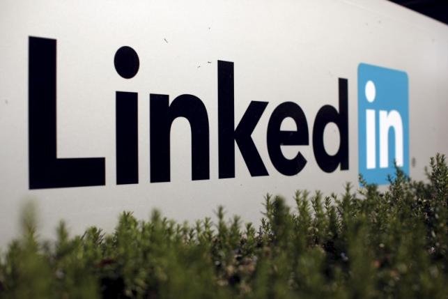 LinkedIn съкращава над 700 работни места