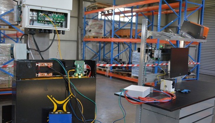 Фабриката за батерии за ток в Русе е малка, но планира разширение, сн. БТА 