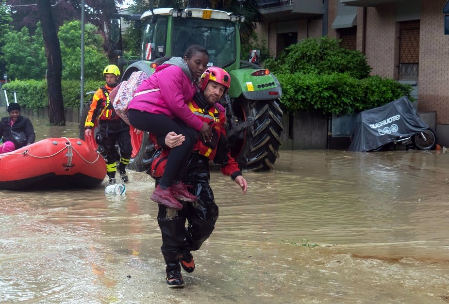 Наводнението в областта Емилия-Романя в Италия Снимки:ЕПА/БГНЕС