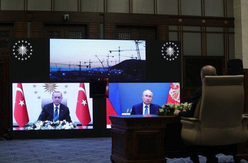 Путин и Ердоган се включиха дистанционно в церемонията по посрещането на ядреното гориво за АЕЦ "Аккую", сн. ЕПА/БГНЕС