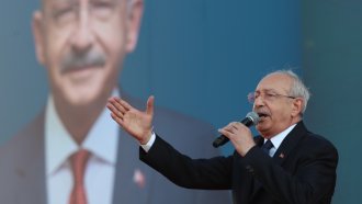 Вероятен балотаж в Турция. Един от кандидатите за президент се оттегли