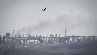 Украинските сили напредват в Бахмут. Пригожин с версия за свалените руски самолети